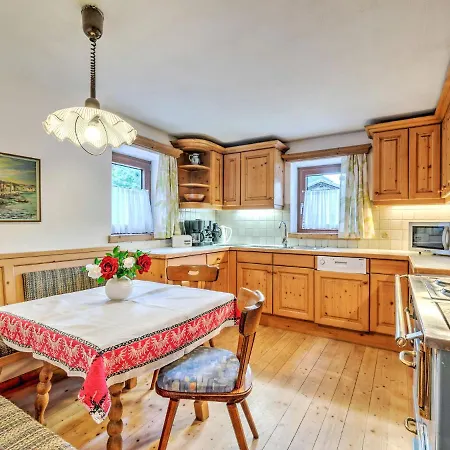 Welcoming Holiday Home With Garden In Tyrol * Matrei in Osttirol